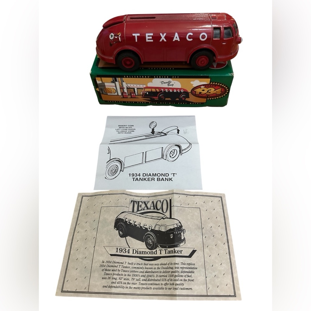 Red 1934 Diamond T Tanker Toy